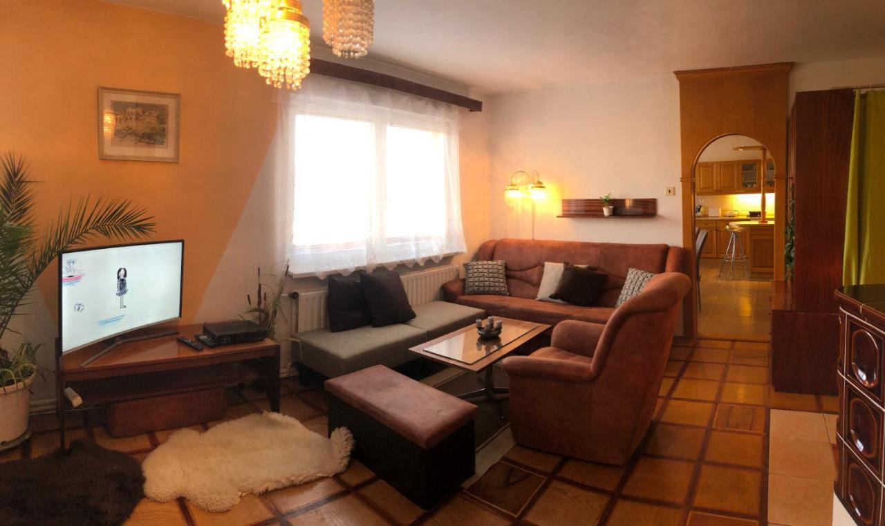 Apartman Olesnik Exterior foto